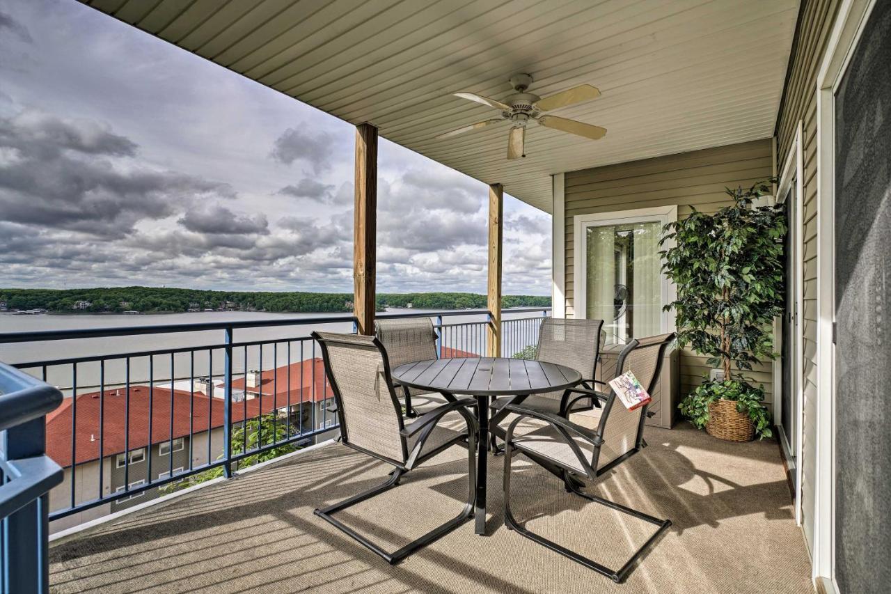 Waterfront Lake Ozark Condo With Deck And Pools エクステリア 写真